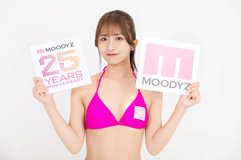 <span class="title">可愛いAV女優に聞きました、「可愛くて明るい、季節外れの桜が満開！ MOODYZ新人・川口桜ちゃんインタビュー（１）」</span>